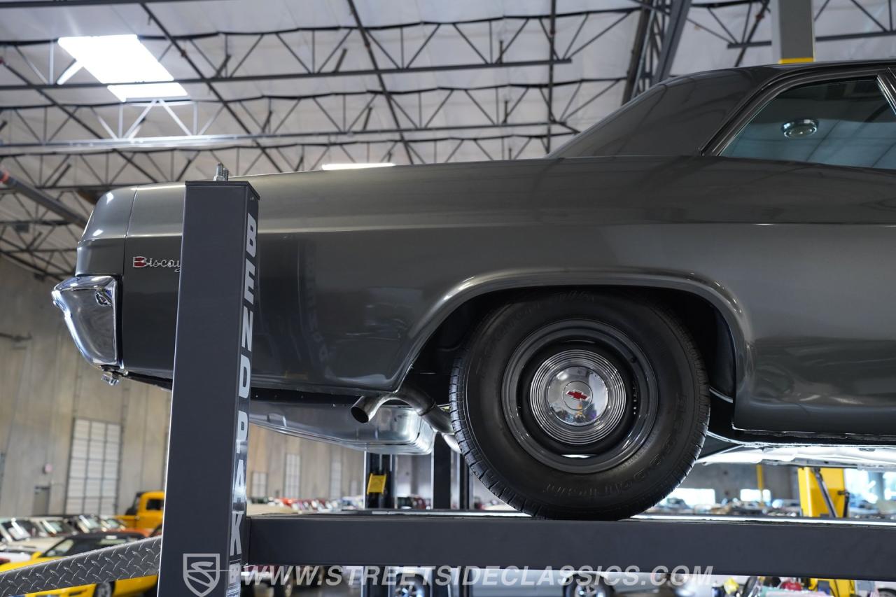 1966 Chevrolet Biscayne 502 Restomod