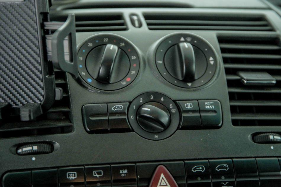 2005 Mercedes - Benz Vito