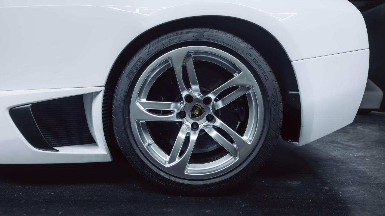 2010 Lamborghini Murci&eacute;lago LP640-4 Roadster