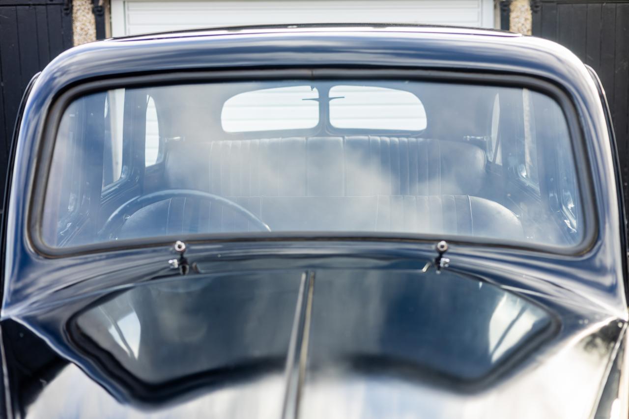 1947 Vauxhall J-Type 14HP