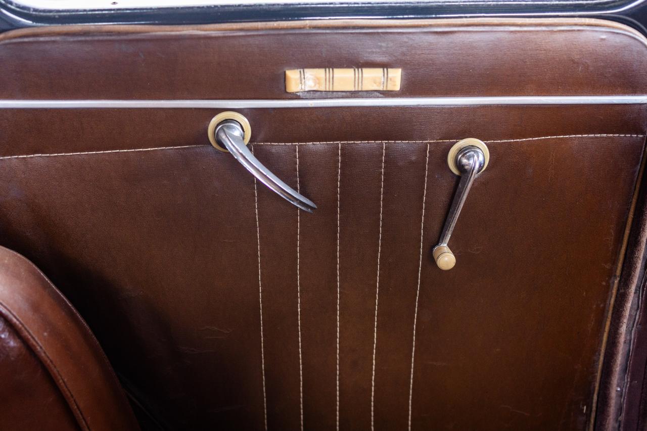 1947 Vauxhall J-Type 14HP