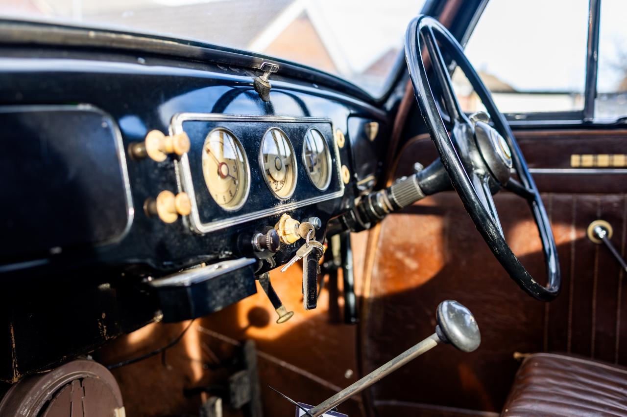 1947 Vauxhall J-Type 14HP