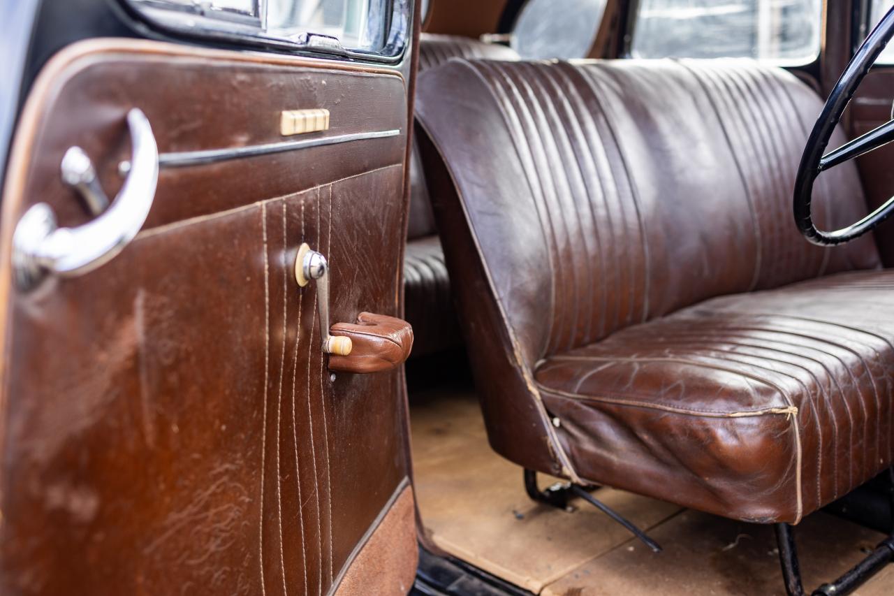 1947 Vauxhall J-Type 14HP