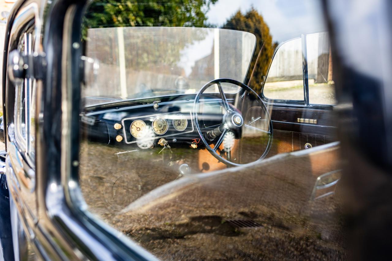 1947 Vauxhall J-Type 14HP