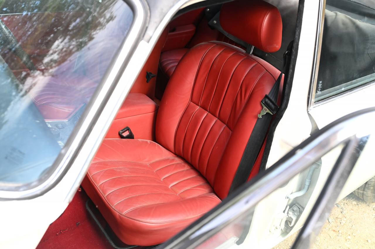 1978 Jaguar XJ6 Series II Convertible by Cabriolet International (4.2 litre)