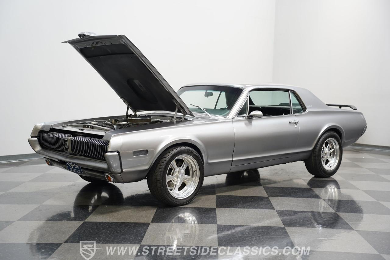 1968 Mercury Cougar XR7