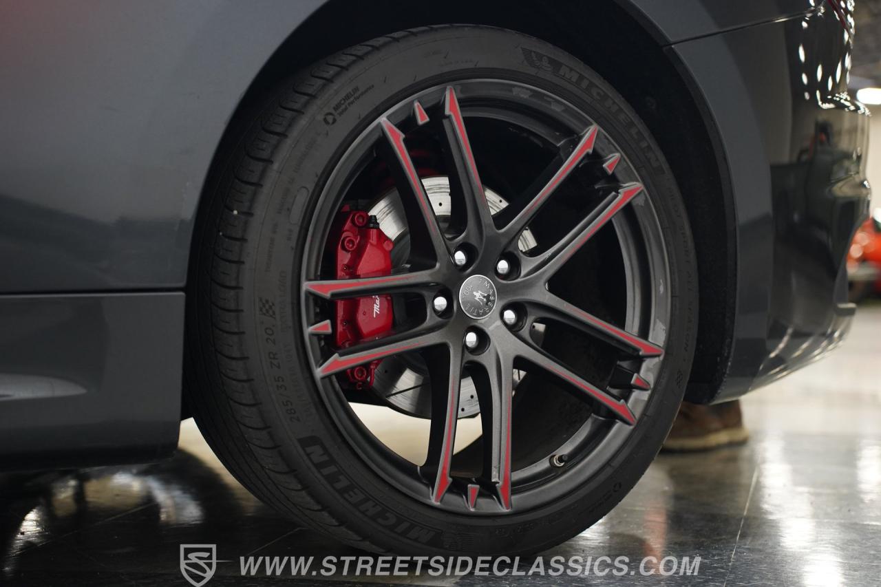 2015 Maserati GranTurismo MC Centennial Edition