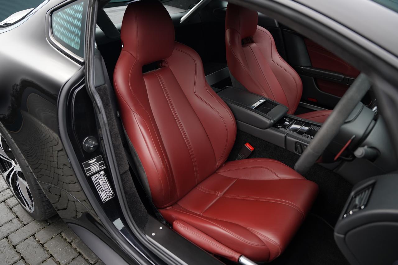 2018 Aston Martin V12 Vantage