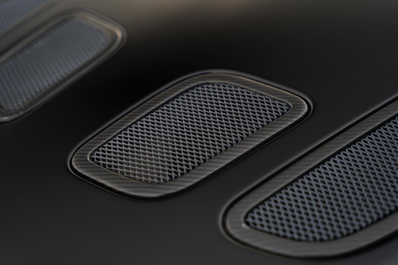 2018 Aston Martin V12 Vantage