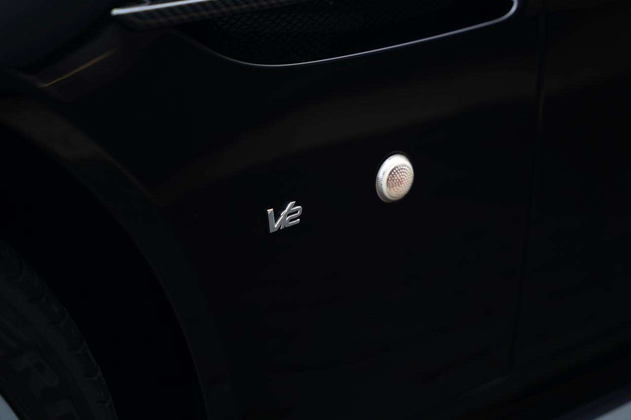 2018 Aston Martin V12 Vantage