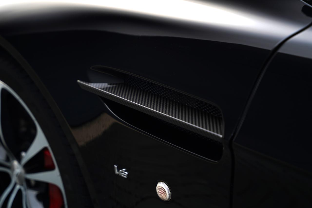 2018 Aston Martin V12 Vantage