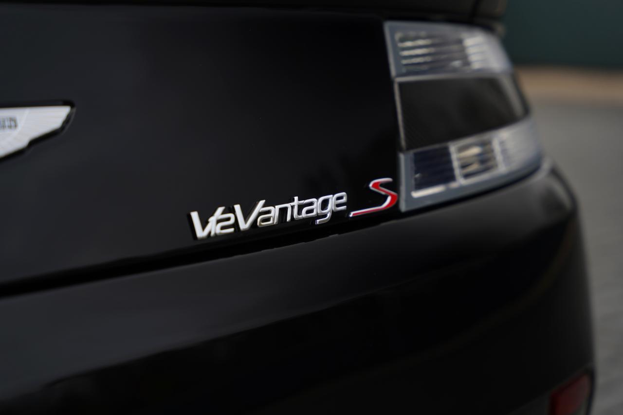 2018 Aston Martin V12 Vantage