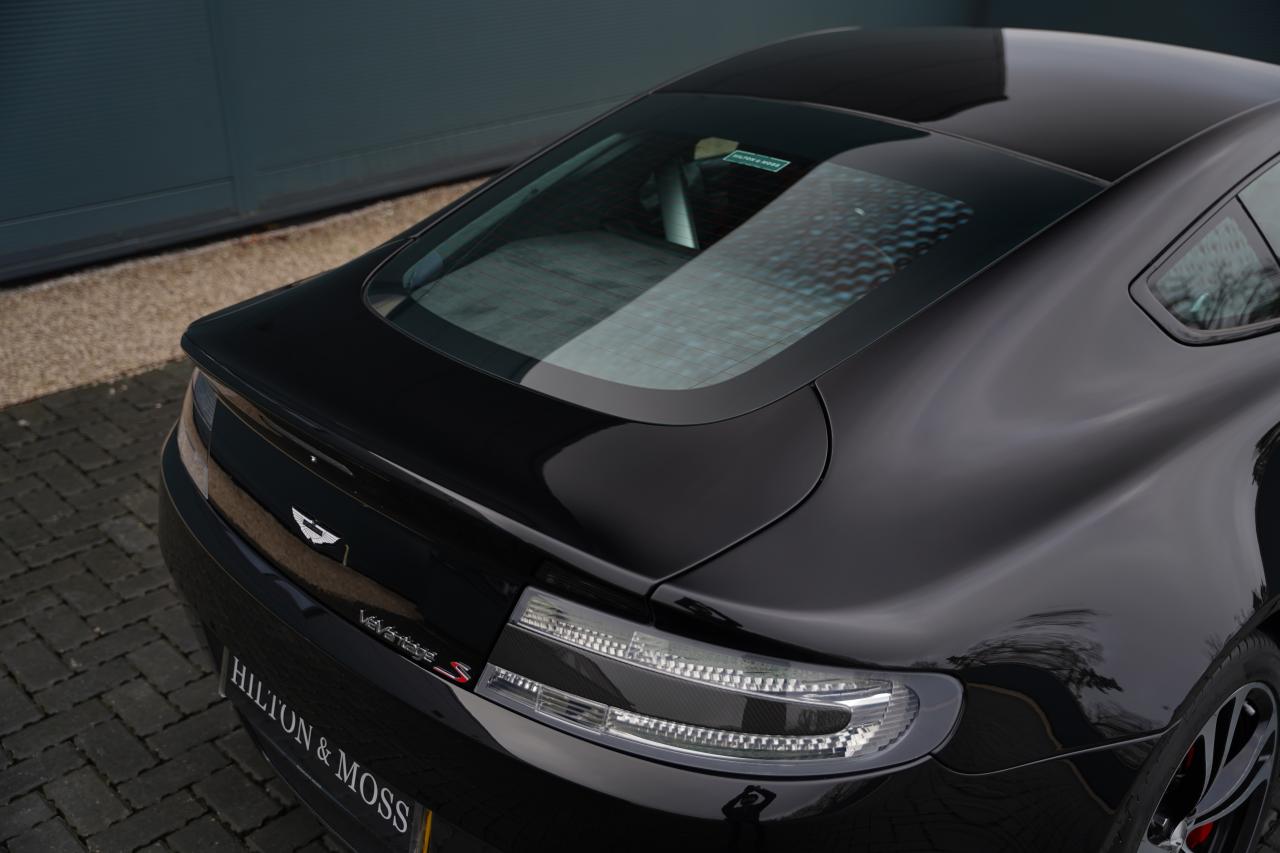 2018 Aston Martin V12 Vantage