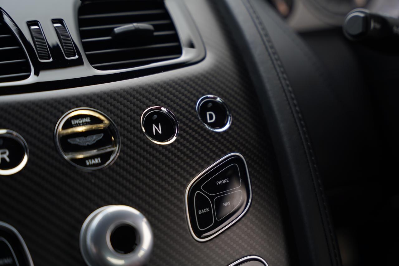 2018 Aston Martin V12 Vantage