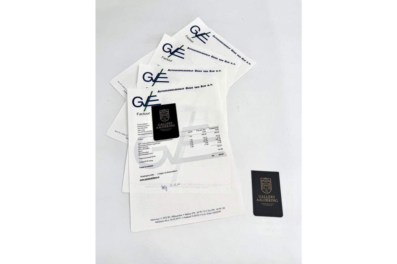 1995 Porsche 993 Carrera Coup&eacute; 3.6 &ldquo;Speed Yellow with Aero-kit&rdquo;