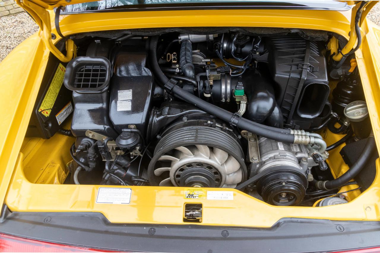 1995 Porsche 993 Carrera Coup&eacute; 3.6 &ldquo;Speed Yellow with Aero-kit&rdquo;
