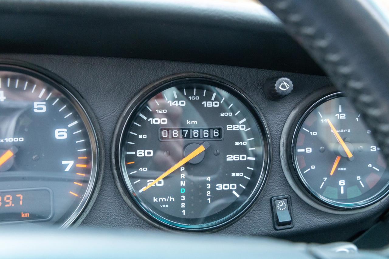 1995 Porsche 993 Carrera Coup&eacute; 3.6 &ldquo;Speed Yellow with Aero-kit&rdquo;