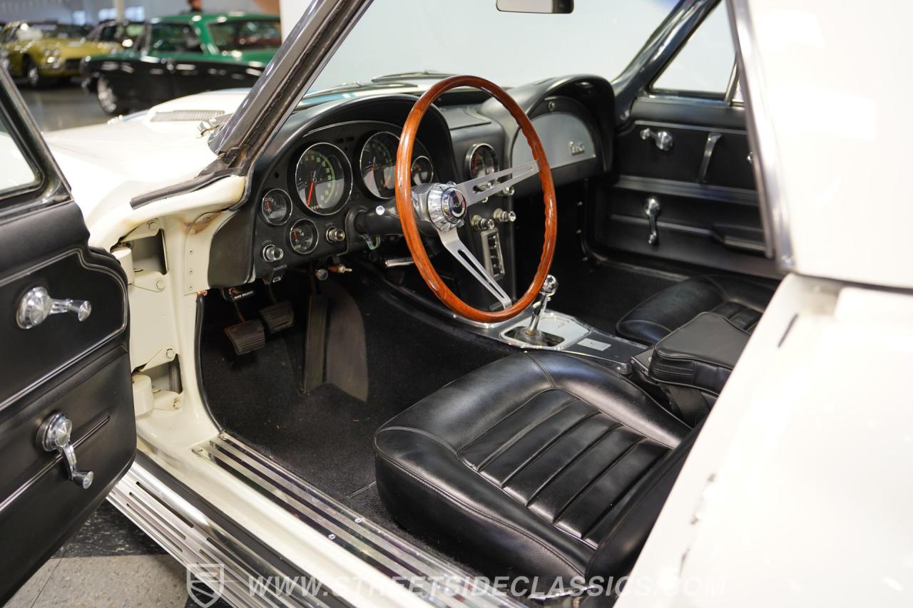 1966 Chevrolet Corvette 427 Convertible