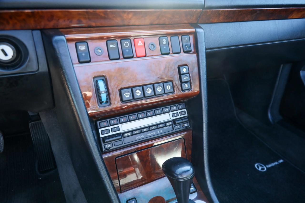 1993 Mercedes - Benz Mercedes Benz 300 CE-24 AMG 3.4 Cabriolet