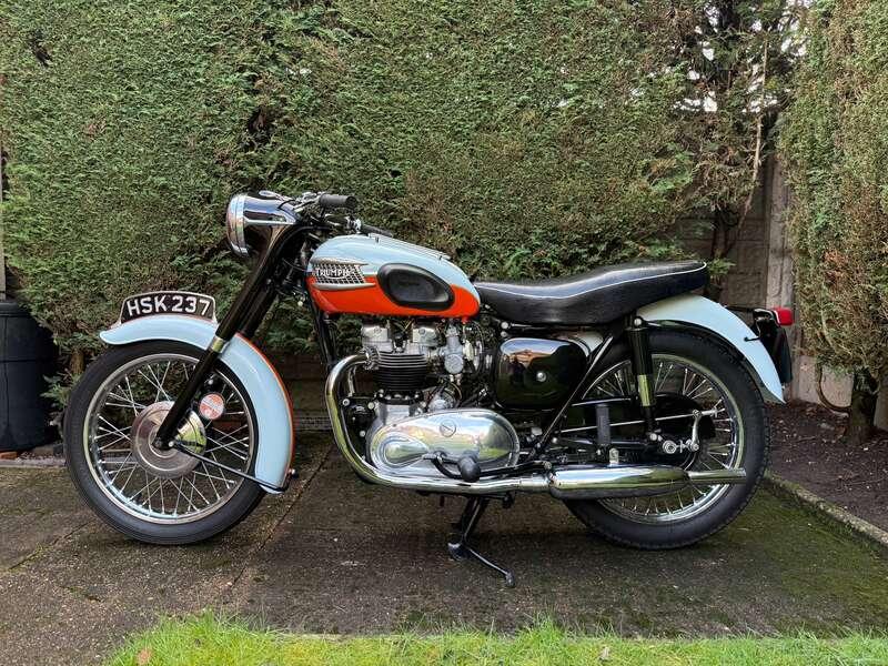 1959 Triumph T120 BONNEVILLE