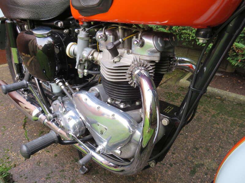 1959 Triumph T120 BONNEVILLE