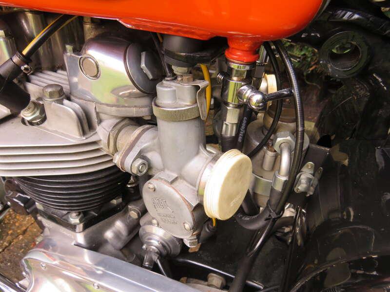 1959 Triumph T120 BONNEVILLE