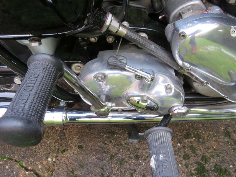 1959 Triumph T120 BONNEVILLE