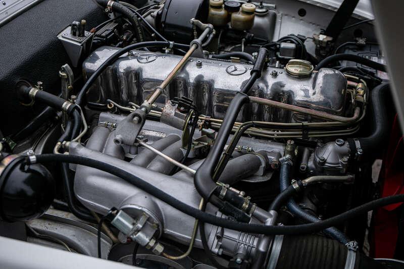 1969 Mercedes - Benz 280 SL Pagoda