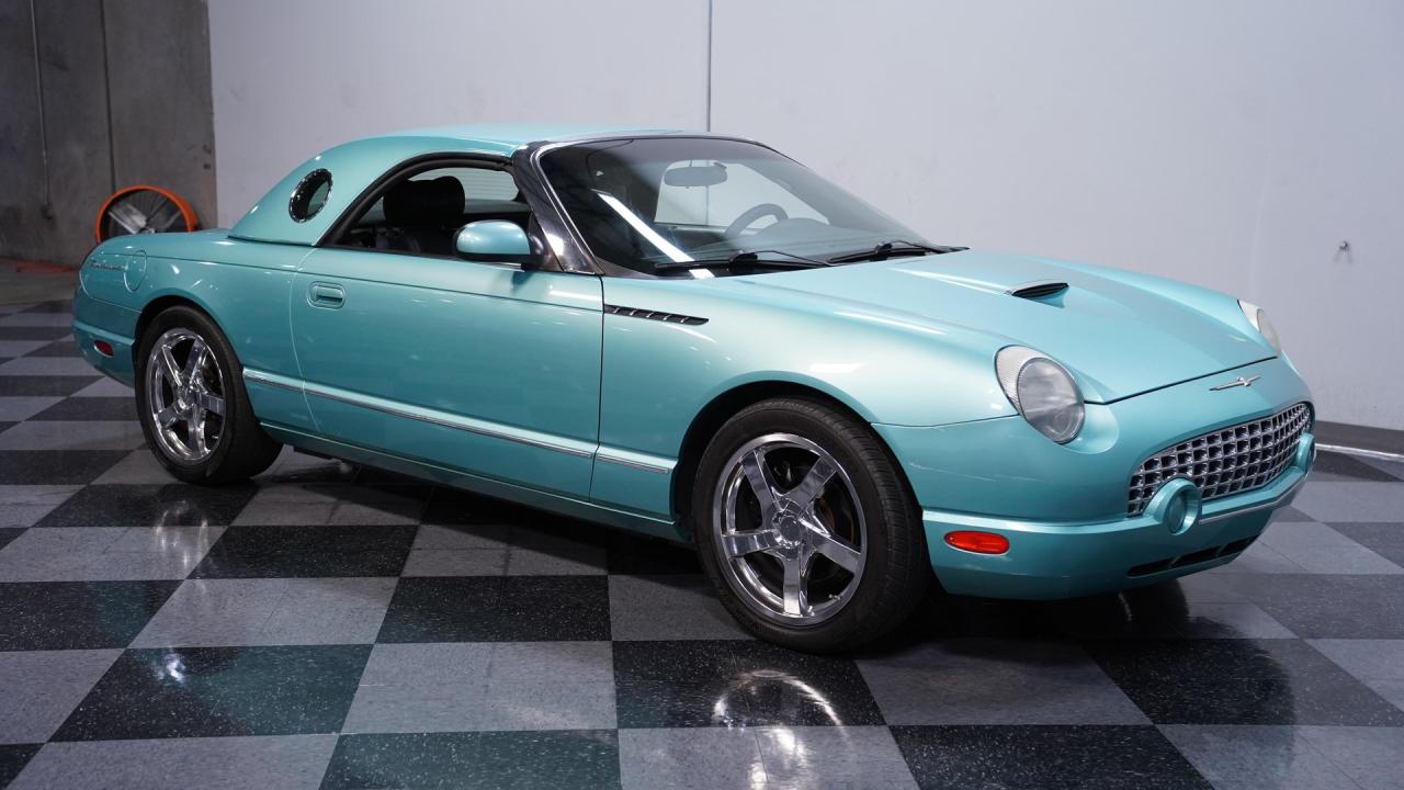 2002 Ford Thunderbird
