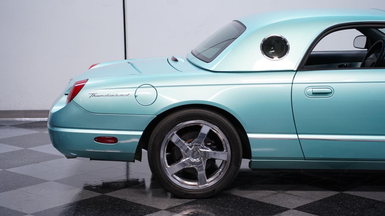 2002 Ford Thunderbird