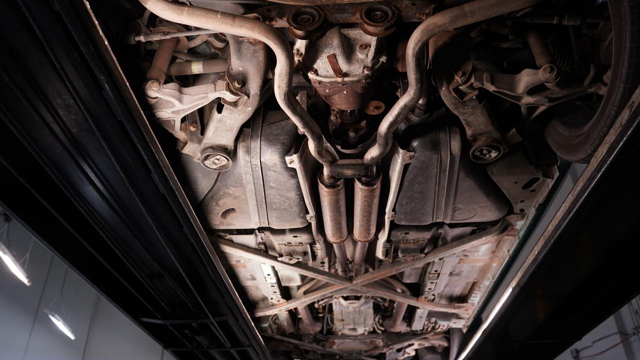 2002 Ford Thunderbird