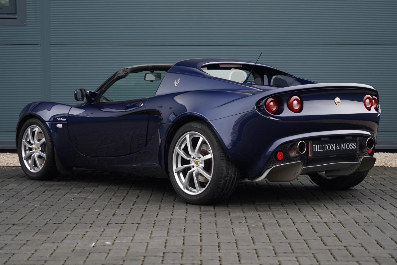 2004 Lotus Elise