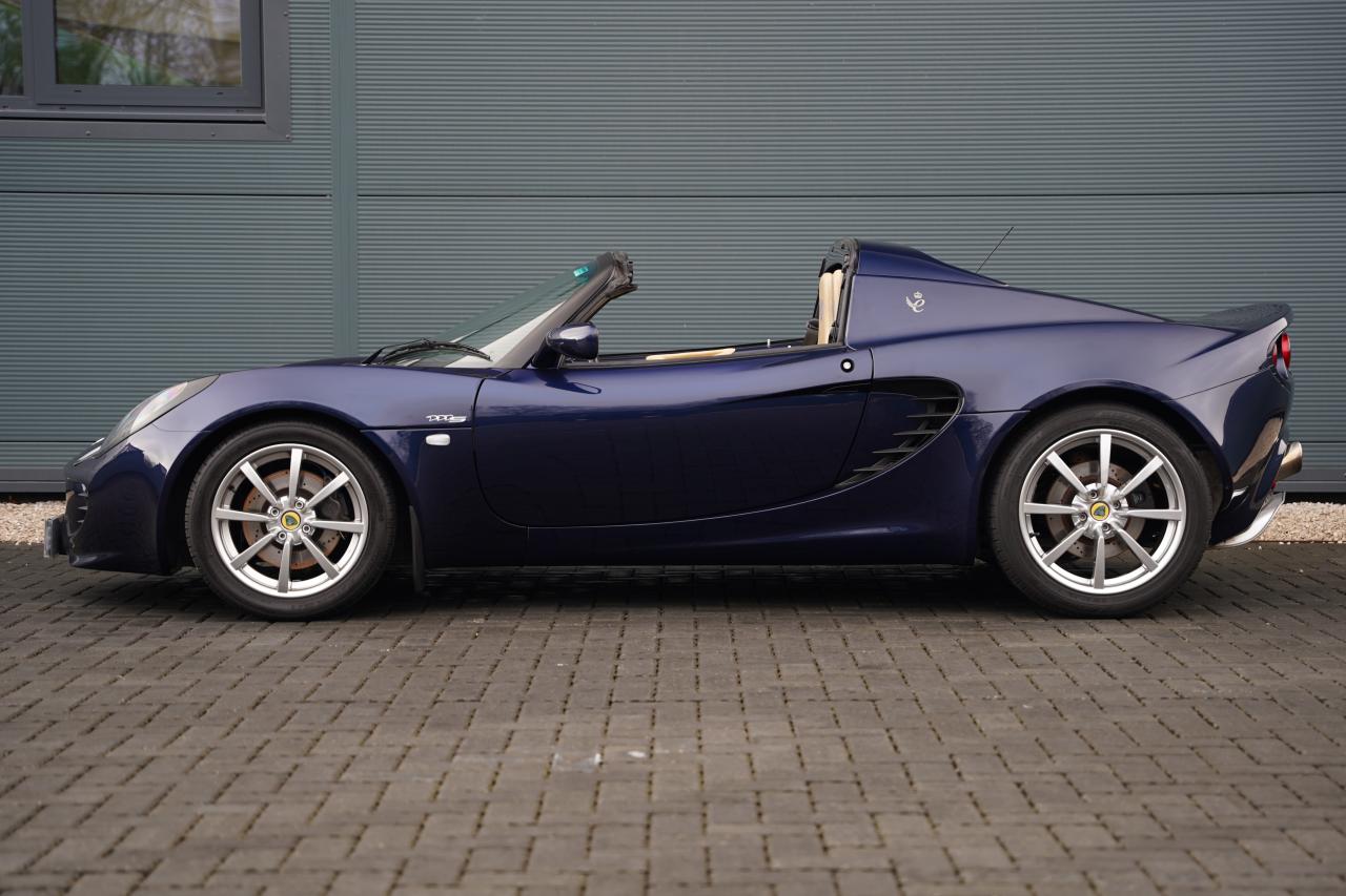 2004 Lotus Elise