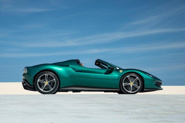 2024 Ferrari 296 GTS