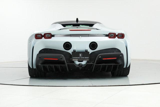 2022 Ferrari SF90 STRADALE