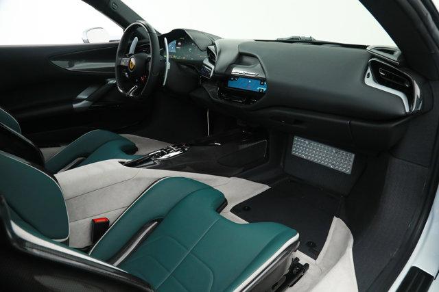 2022 Ferrari SF90 STRADALE