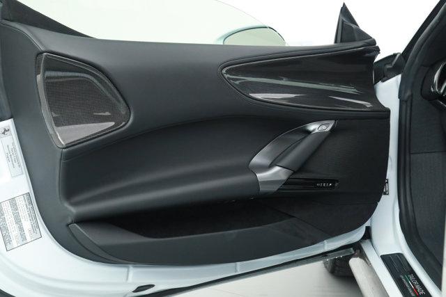 2022 Ferrari SF90 STRADALE