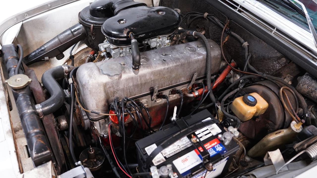 1966 Mercedes - Benz 250S