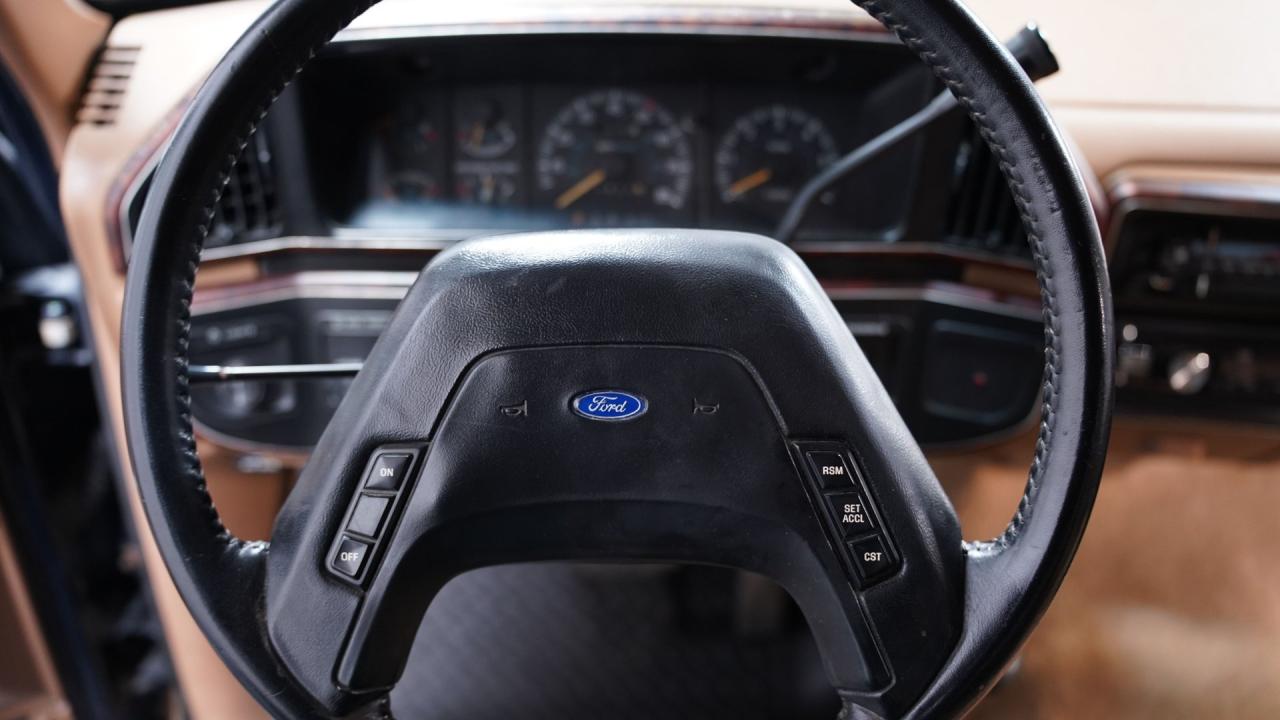 1990 Ford Bronco 4X4 Eddie Bauer