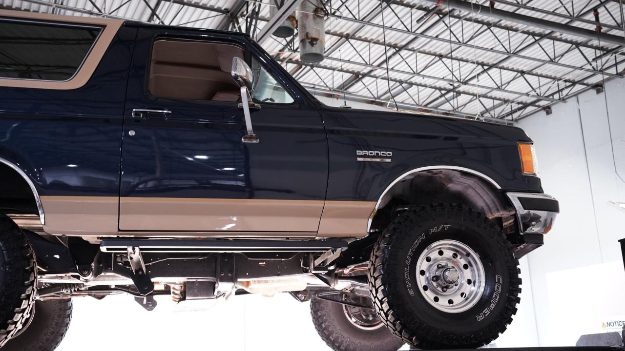 1990 Ford Bronco 4X4 Eddie Bauer