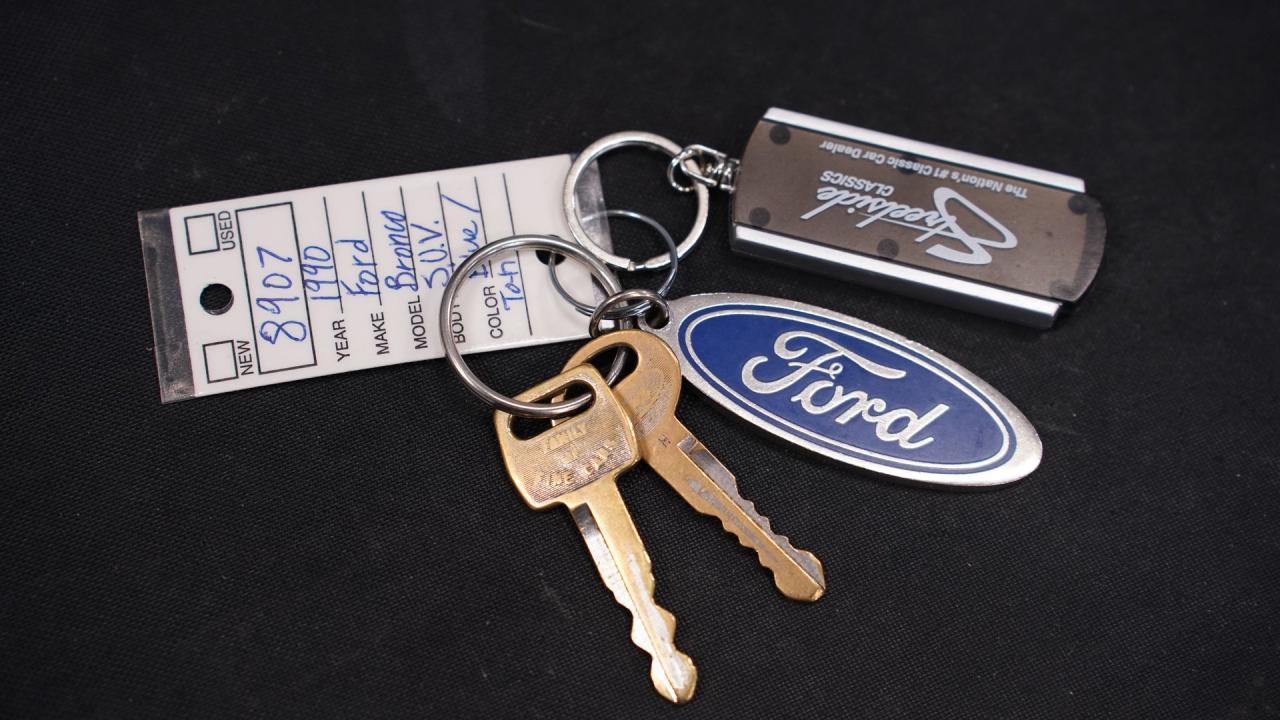 1990 Ford Bronco 4X4 Eddie Bauer