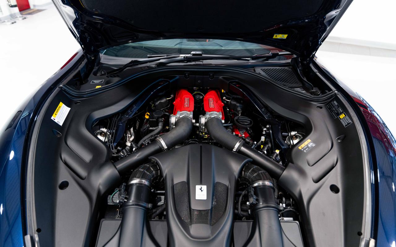 2024 Ferrari ROMA SPIDER