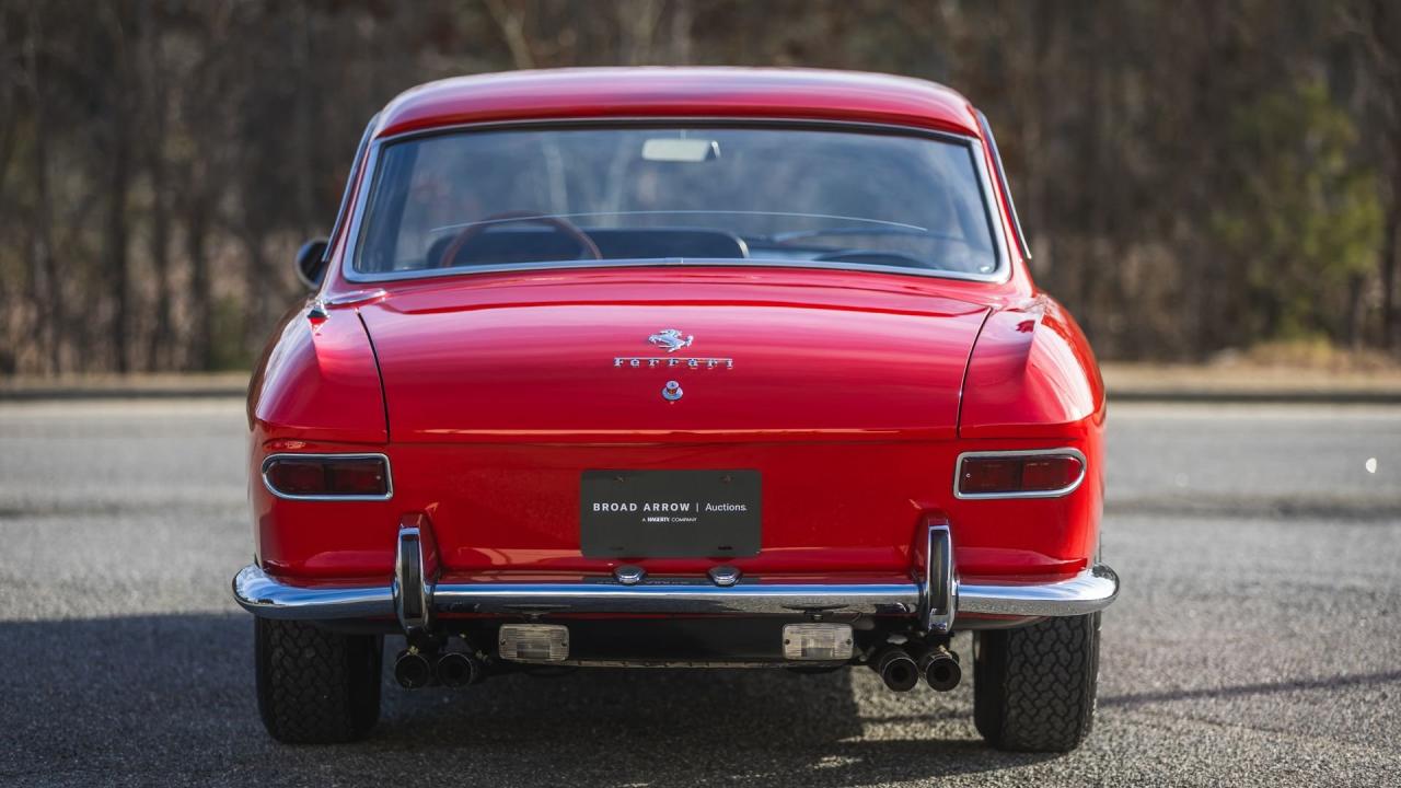 1967 Ferrari 330 GT 2+2 Series II