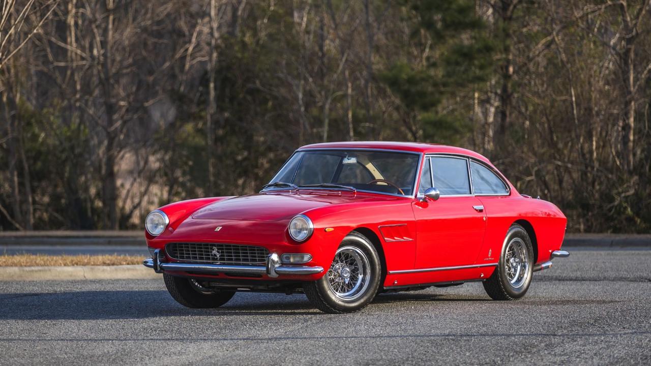 1967 Ferrari 330 GT 2+2 Series II