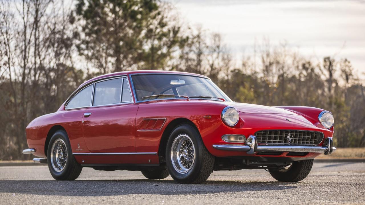 1967 Ferrari 330 GT 2+2 Series II