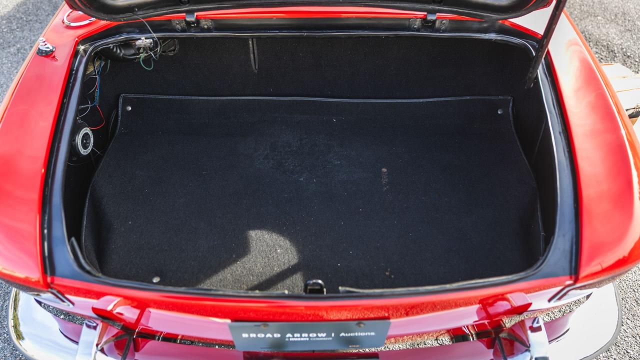 1967 Ferrari 330 GT 2+2 Series II