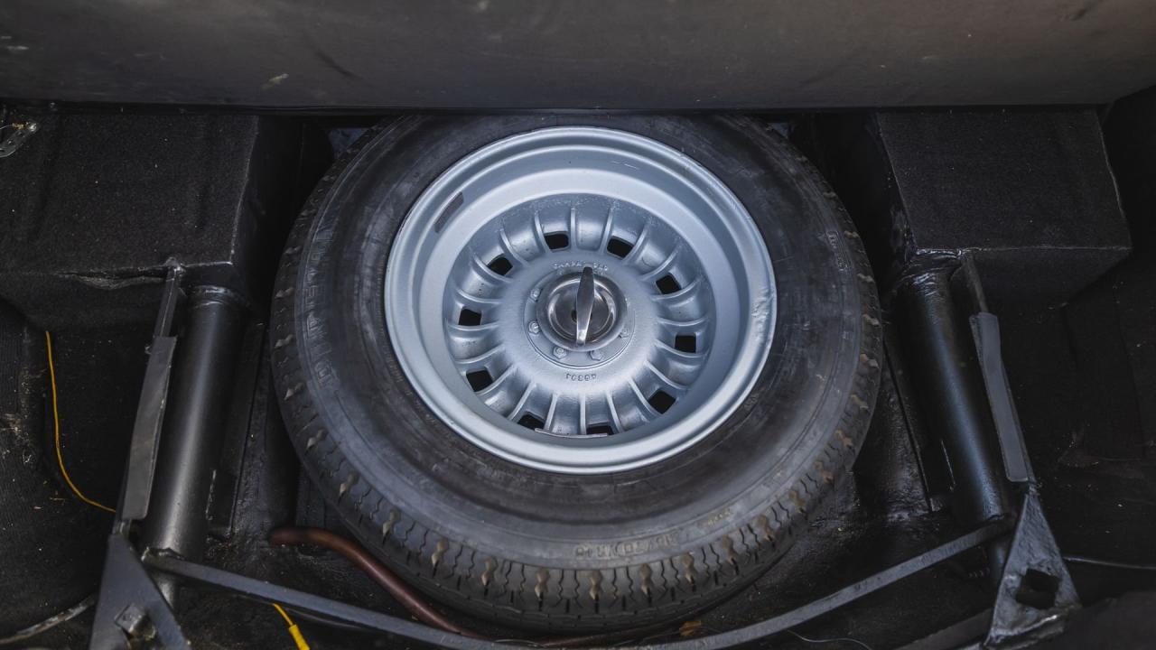 1967 Ferrari 330 GT 2+2 Series II