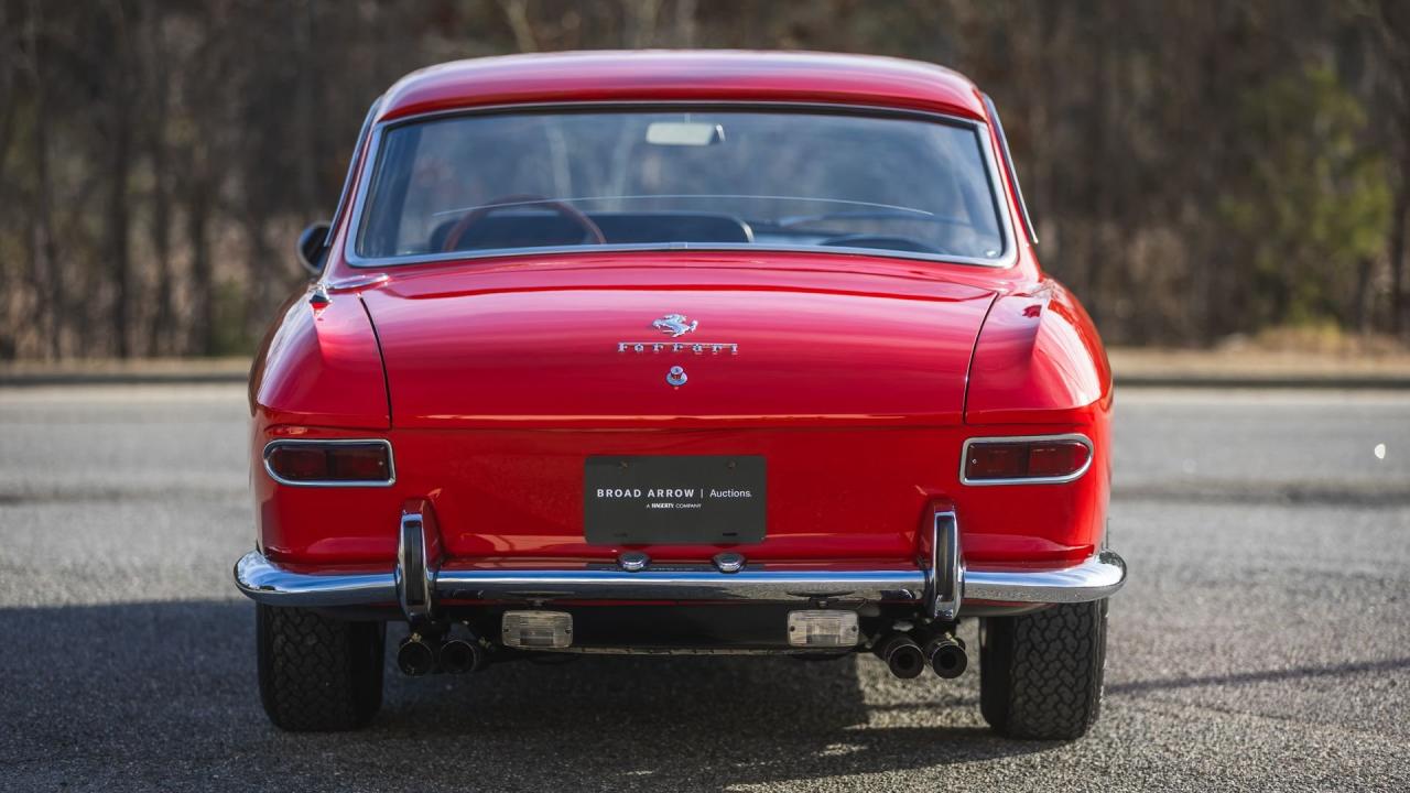 1967 Ferrari 330 GT 2+2 Series II