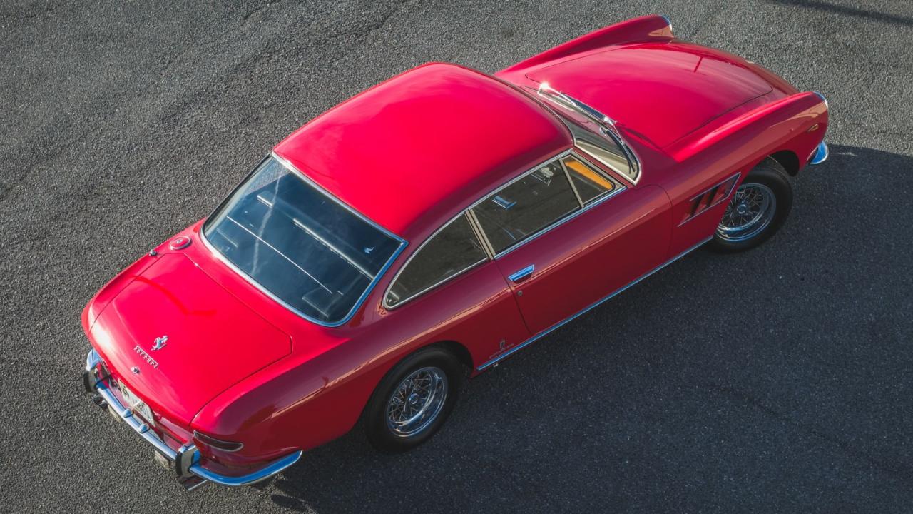 1967 Ferrari 330 GT 2+2 Series II