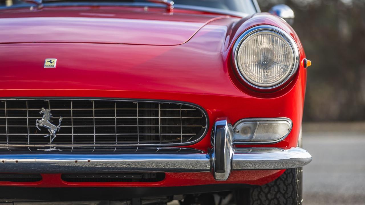 1967 Ferrari 330 GT 2+2 Series II